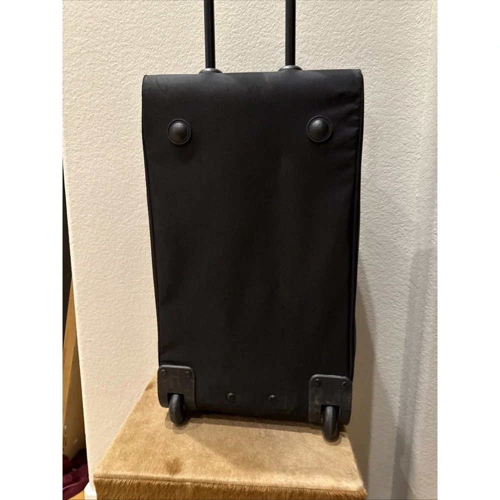 InGear Rolling Suitcase Blue Black Softside Travel Luggage‎ Upright
